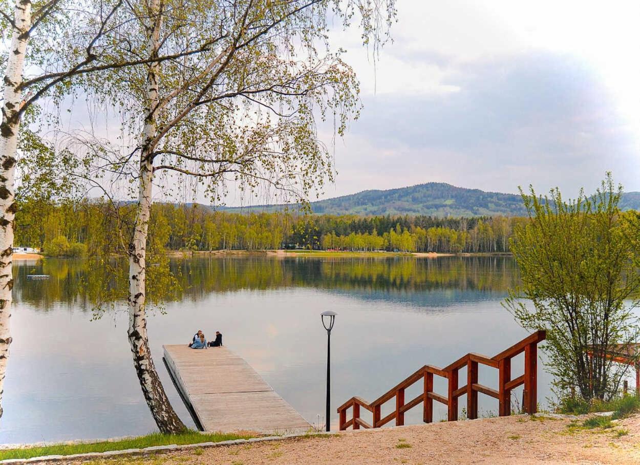 Wellness Penzion Kristýna - Áčko Hrádek nad Nisou Exterior foto